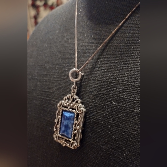 Sterling and lapis large pendant necklace - Picture 14 of 16